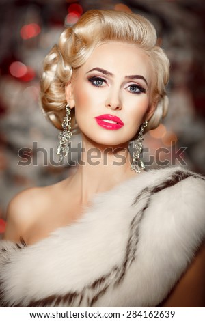https://thumb1.shutterstock.com/display_pic_with_logo/2457938/284162639/stock-photo-beauty-woman-fashion-model-jewelry-and-makeup-retro-style-female-vogue-style-sexy-girl-blonde-284162639.jpg