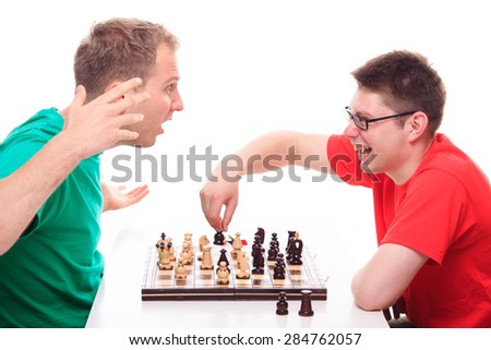 Man loses while playing chess