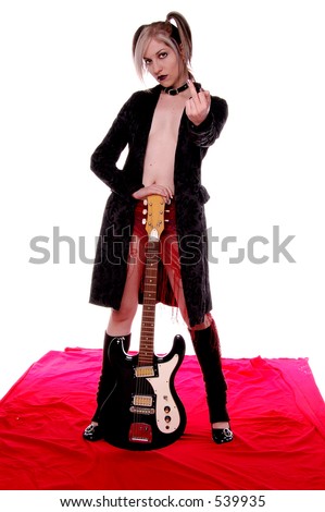 nude-guitar-player-girl