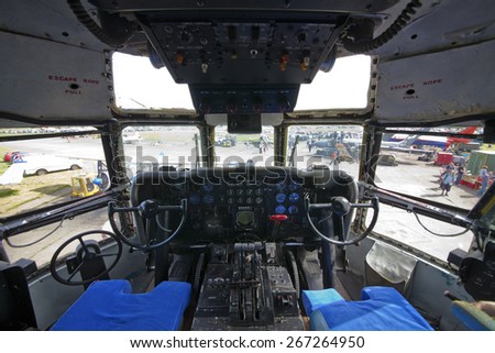 Really Big Tits Videos Cockpit Escape Ropes