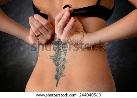 Anni frid lyngstad nude Raven da booty trailer