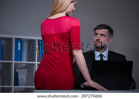 dating a guy that lives with his ex pics of tomb raider naked sex
