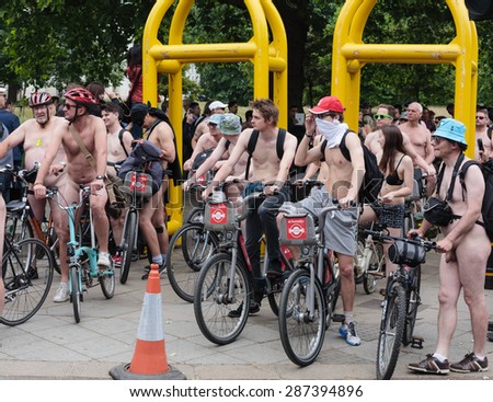 Naked bike ride protest — pic 4