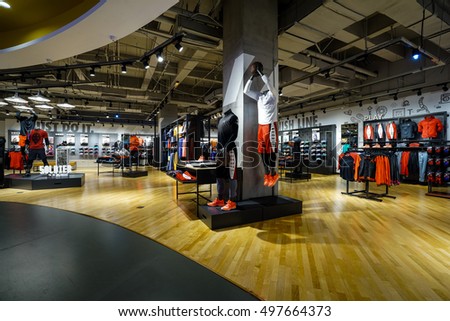 nike store vicenza nike store vicenza