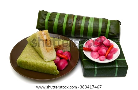 Cooked square glutinous rice cake, Vietnamese new year food