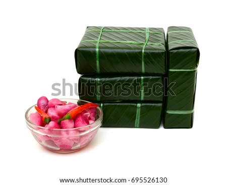 Cooked square glutinous rice cake, Vietnamese new year food