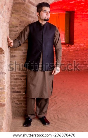 Pathan dress pictures Pathan dress pictures