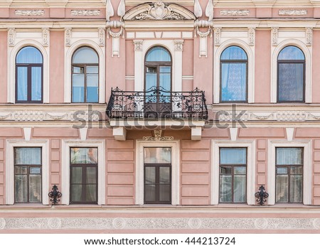 Apartment Building Front building ledge stock images, royalty-free images & vectors Apartment Building Front building ledge stock images, royalty-free images & vectors