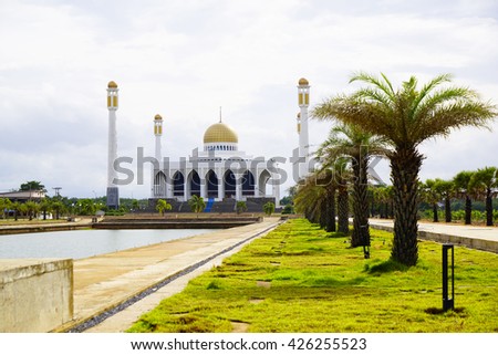 Central mosque dating
