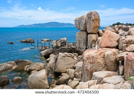 Rocks at Hon Chong Promontory - a popular landmark of Nha Trang, Vietnam