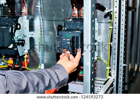 low voltage technician