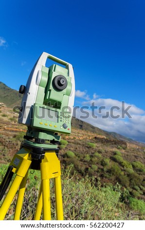 A Guide To Hiring A Chartered Surveyor City Of Marble Hill Surveyor - land surveying stock images royalty free images vectors