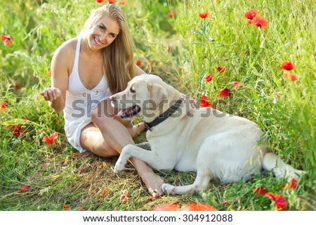 Dog Daisy Stock Photos, Images, & Pictures | Shutterstock