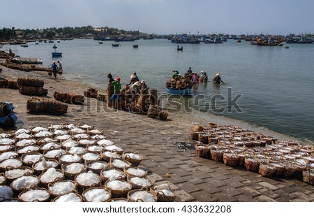 Binh Thuan, Vietnam, April 26, 2016 fishermen, sea Binh Thuan, Vietnam