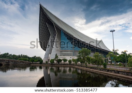HAI PHONG, VIETNAM, August 28, 2015 Building, architecture shaped kite. The port city of Hai Phong, Vietnam