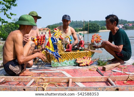 HAI DUONG, Vietnam, July 25, 2016 artisans, traditional water puppet Hai Duong, Vietnam
