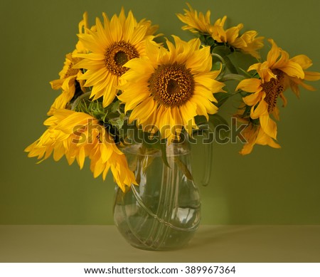 Still Life Sunflowers White Vase Stock Photo 389967382 - Shutterstock