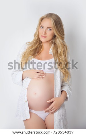 pregnant girl
