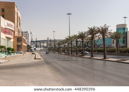 Riyadh Saudi Arabia October 15 2015 Stock Photo 448390396 - Shutterstock