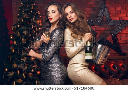 LUCY LEE SISTERS HOT FRIEND Lisa And Lexa Platin