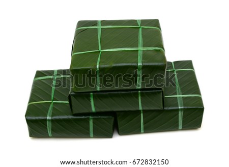 Cooked square glutinous rice cake
