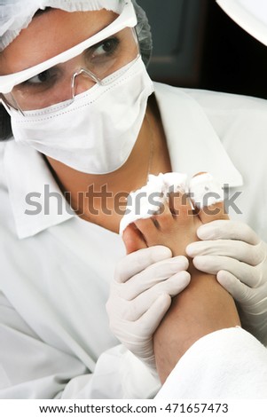 thủ tục làm Podiatrist chăm sóc bàn chân và bấm huyệt