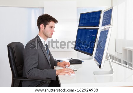 Computer At Desk Stock Broker Stock Images Royalty Free Images