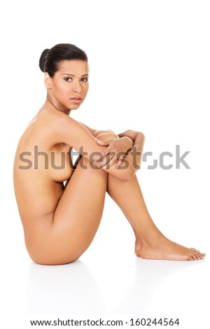 nude female shake ass naked african woman sitting