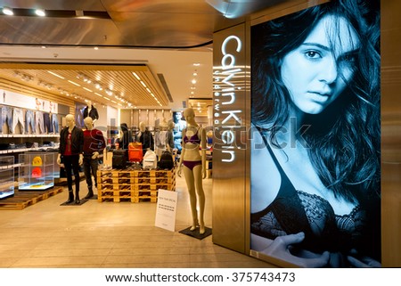 Calvin Klein - American Fashion House - The Fashionisto 60 Calvin Klein - American Fashion House - The Fashionisto 83