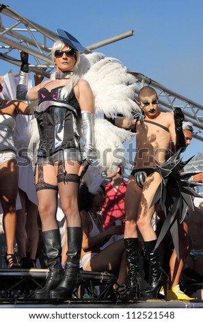 z gay tube gay video database