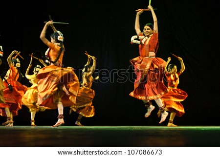 Free Download Modern Ethnic Dance Video