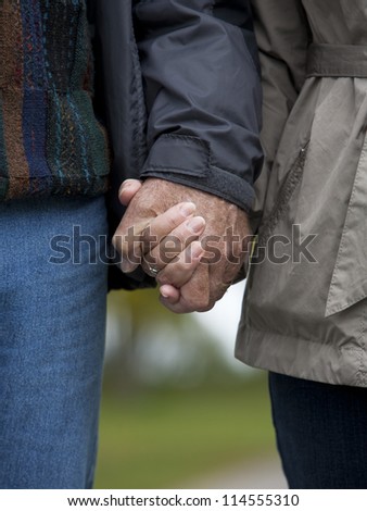 Casual dating holding hands