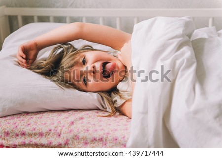 images of nude couple sleeping on bad rachel roxxx pussy gif