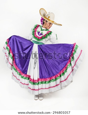 Mexican dancer dresses pictures Mexican dancer dresses pictures