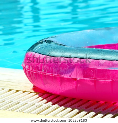 pink inflatable pool