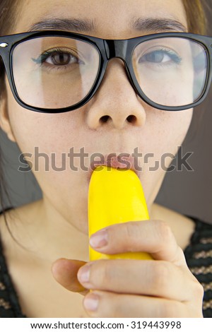 stories of painful fisting put a banana in her mouth