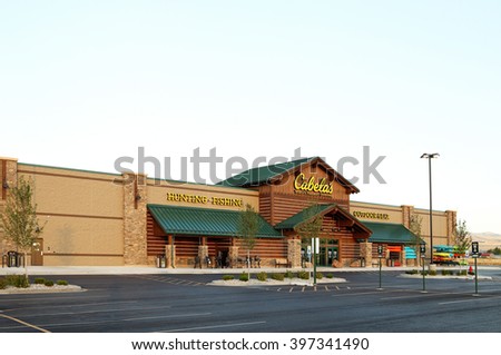 In which states are Cabela's stores located?