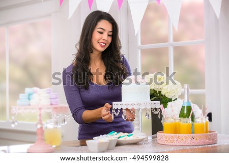 beautiful woman home holiday birthday themed party decor set up with sweets and mimosas - Woman Home Decorating beautiful woman home holiday birthday themed party decor set up with sweets and mimosas - Woman Home Decorating