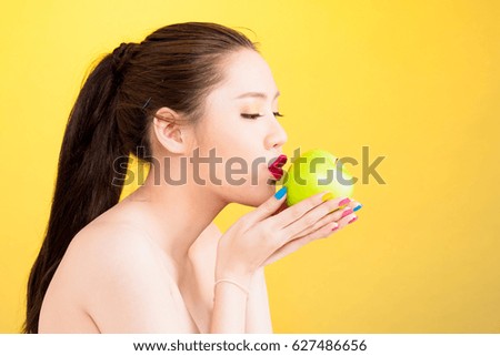 BLACK WOMAN FUCKED BY WHITE MAN Thick Girl Selfie In Mirror