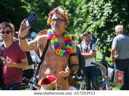 the world s best photos of londonwnbr2017 and wnbr flickr hive mind world bike ride stock images royalty free images vectors the world s best photos of londonwnbr2017 and wnbr flickr hive mind world bike ride stock images royalty free images vectors