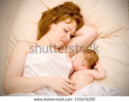 Big whie ass interracial Mom and redhead daughter hugging