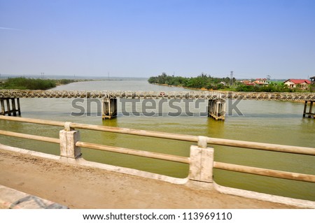 Ben Hai River, Divided North and South Vietnams - Quang Tri