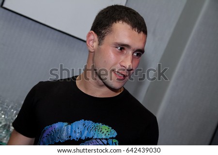 TALK TO GAY MEN ONLINE Escort Mature Abruzzo