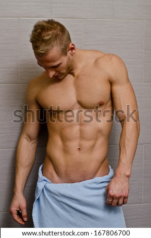 Nude guy in washroom