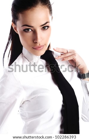 How to tie a womens tie beautifully How to tie a womens tie beautifully