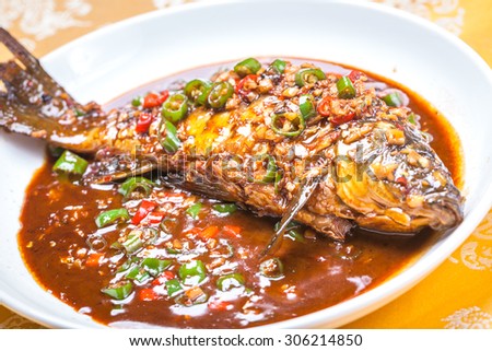 braised carp with chili and garlic, a popular chinese dish
