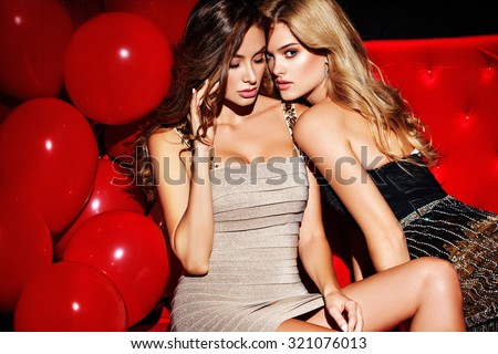CUTE AND AWESOME LADYBOYS VIDEOS Girls Penetration Gallery