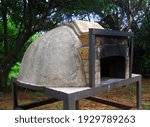  Outdoors Pizza Oven On A Metal ...