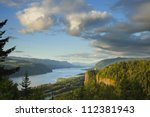 Columbia River Gorge in northwestern Oregon showing the Vista House