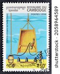 Small photo of Cambodia - circa 1994 : Cancelled postage stamp printed by Cambodia, that shows Halley's diving bell, 1690, circa 1994.